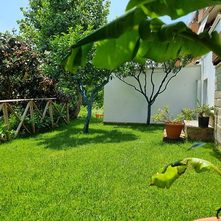 Appartamento Villa Maria Near Policlinico Gemelli Roma Eksteriør bilde